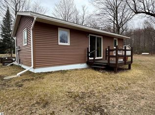 2216 W Lotan Rd, Mc Bain, MI 49657
