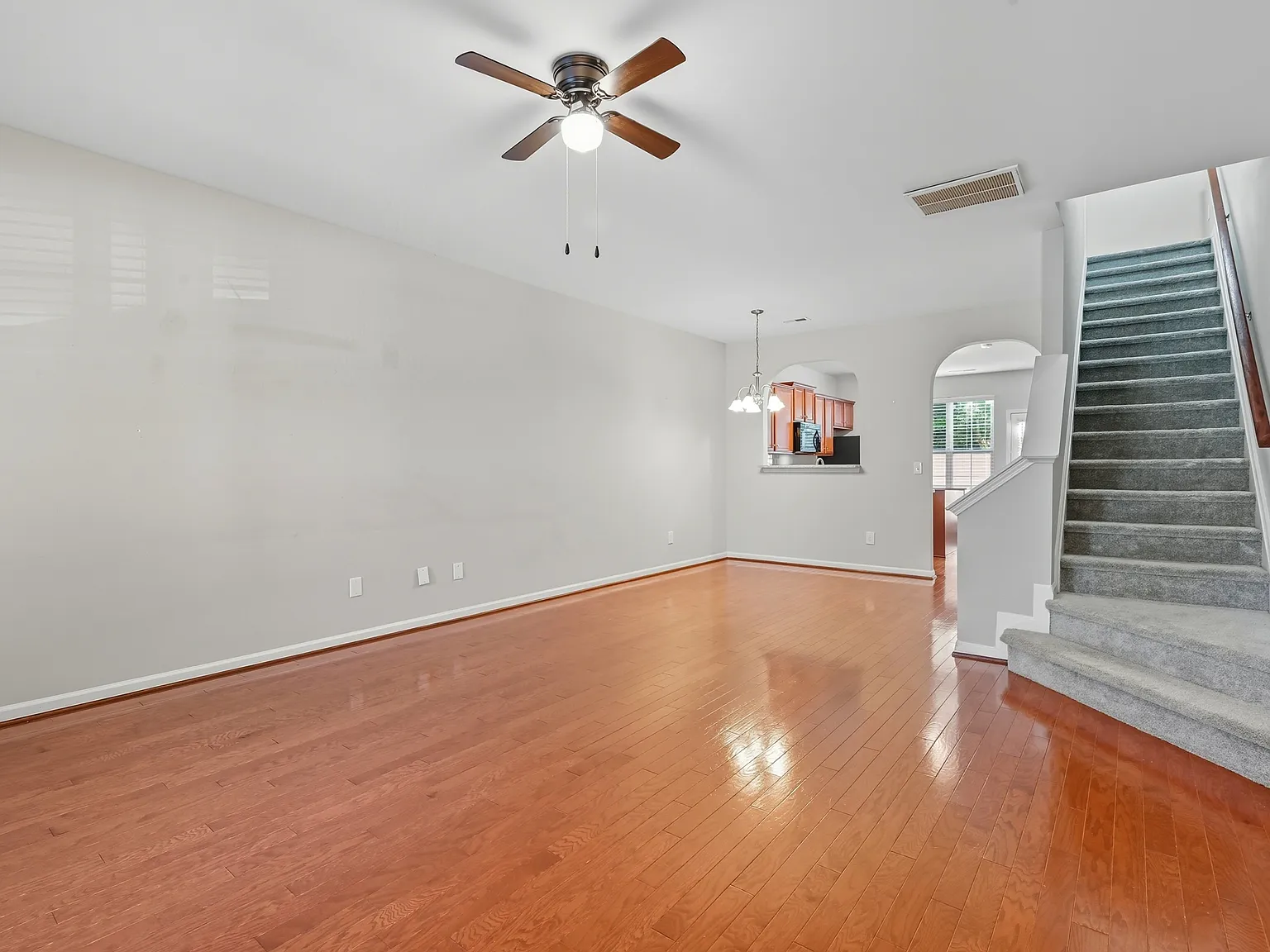 1179 Kelso Ln — Photo 4
