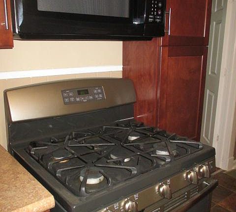 3rd image of 40 Columbus Ave Floor 1