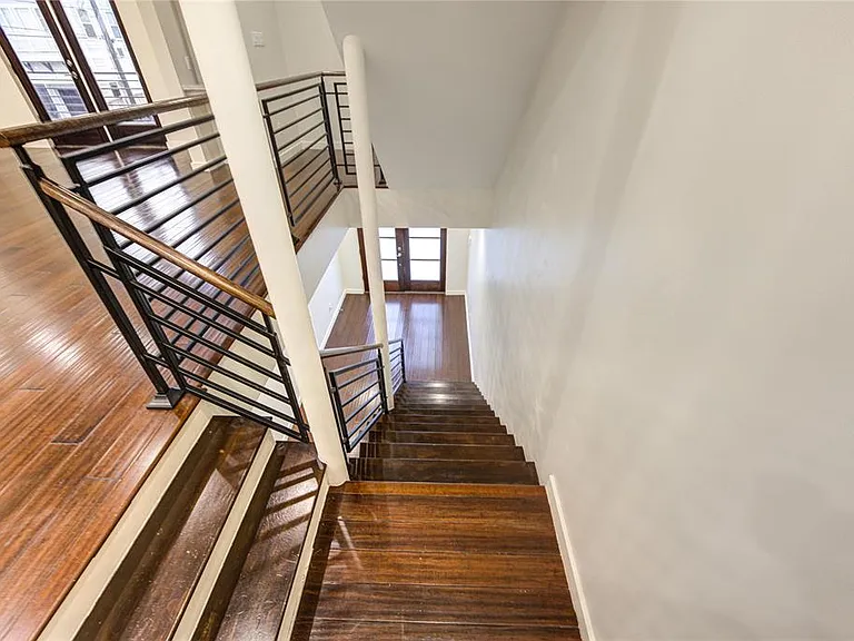 605 Jewett St — Photo 9
