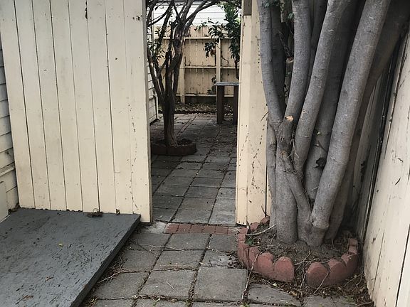 4th image of 223 E Figueroa St APT G