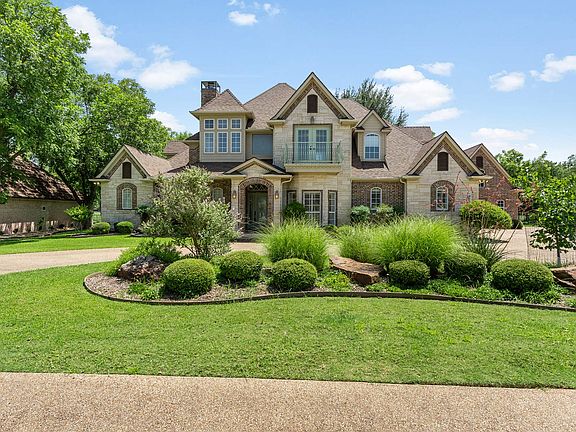 2nd image of 5809 Nutcracker Dr