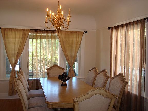 2nd image of 1374 W 37th Pl #1