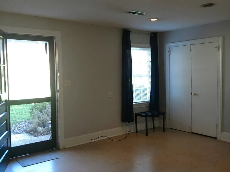2328 Providence Rd — Photo 2
