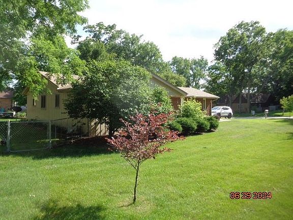 4th image of 3803 Tallwood Ave