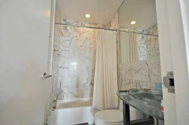 Rented by REAL New York | media 5