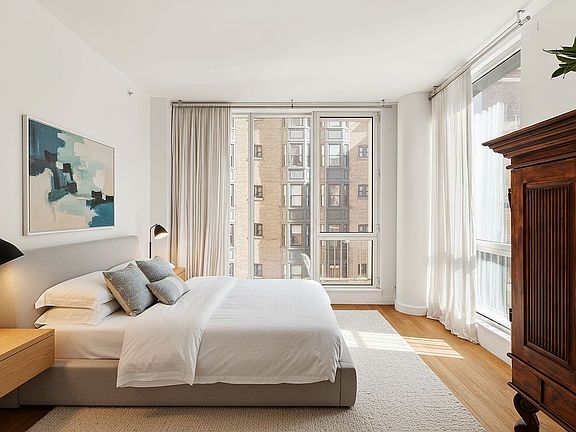 5th image of 241 5th Ave APT 10B