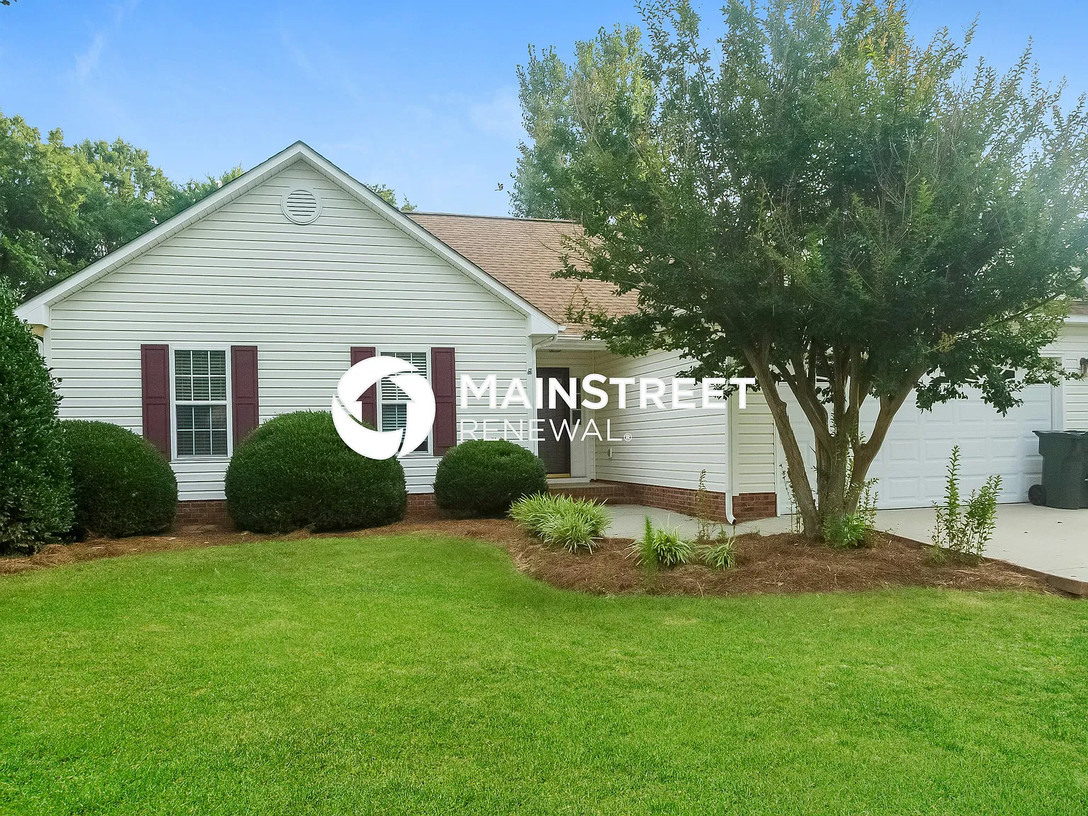 1710 Rosewell Dr — Photo 3