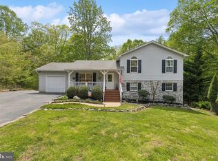 11550 Buckskin Ct, Lusby, MD 20657