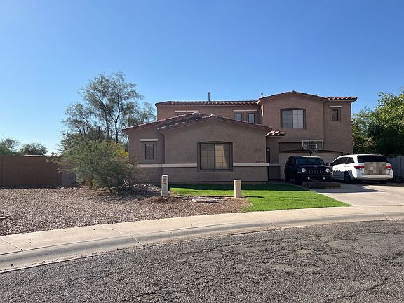 3rd image of 1446 E Cody Cir