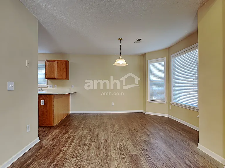 1907 Wheatfield Ct — Photo 5