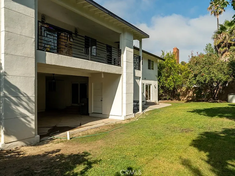 2217 Loma Verde Dr — Photo 32