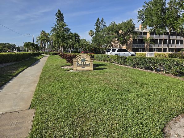 637 Pinellas Bayway S APT 204