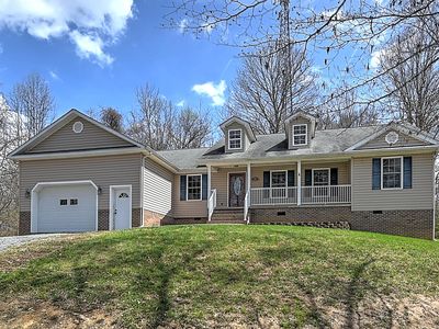 175 Amberwood Dr, Bristol, VA, 24202