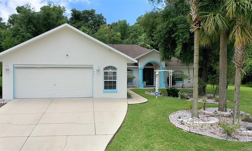 1st image of 3461 N Canterbury Lake Dr
