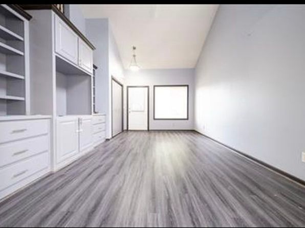 17032 Eagleview Ln