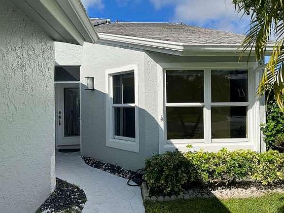 3rd image of 12143 Country Greens Boulevard