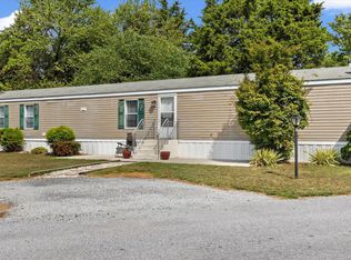 800 York Rd TRAILER 11, Dover, PA 17315