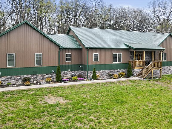 5th image of 2095 Linwood Rd