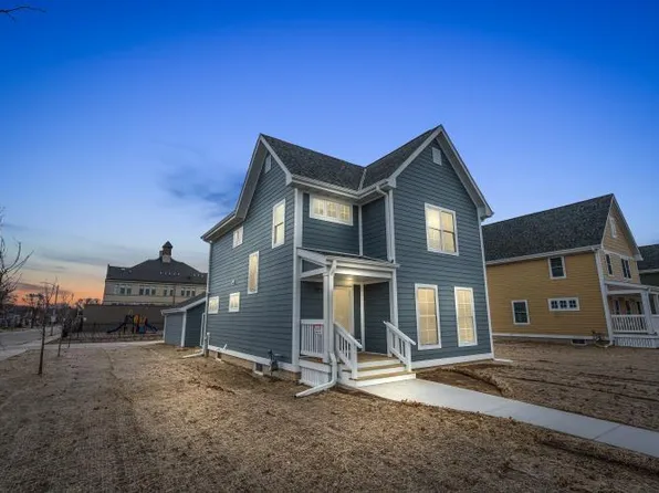 2001 West Vliet STREET, Milwaukee, WI 53205