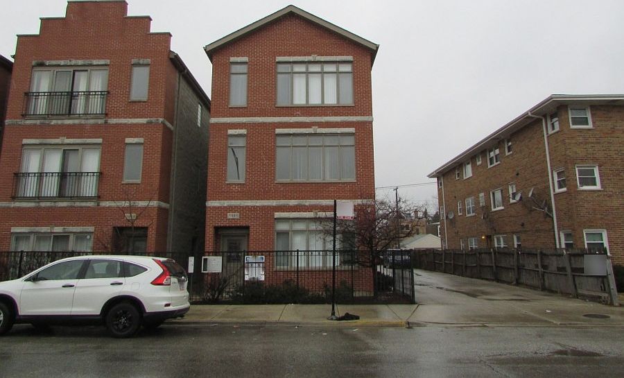 1st image of 3446 N Harlem Ave #P-16