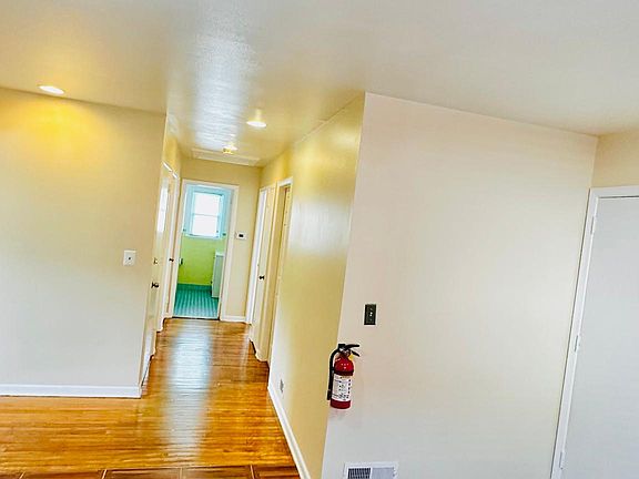 5th image of 331 N Oraton Pkwy #2