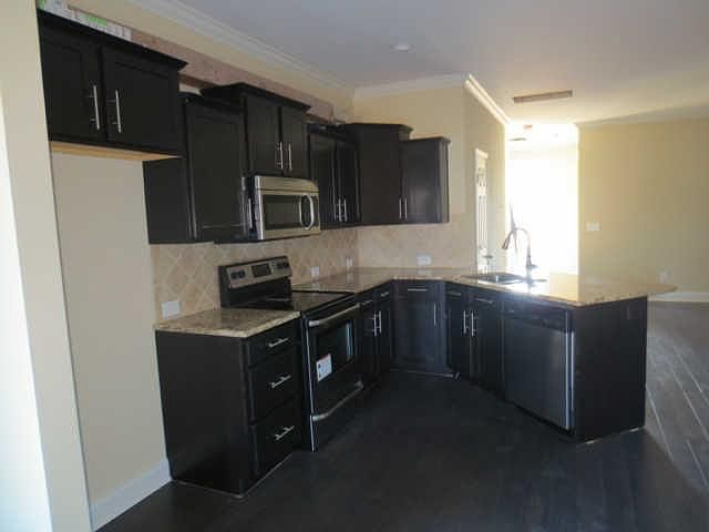 2nd image of 4007 Viola Ln