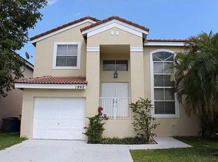 1962 Seville St, Pompano Beach, FL 33063