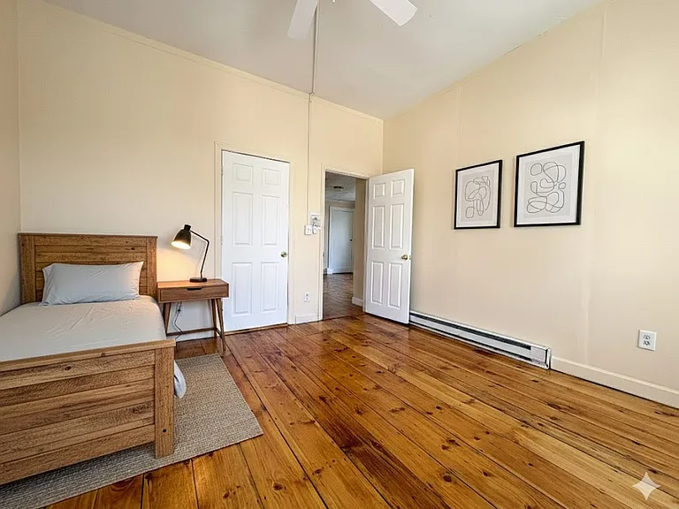 21-27 Clare St, Lowell — Photo 11