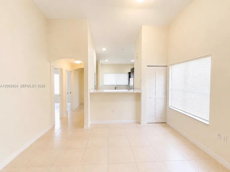 3864 SW 48th Ave #3864 — Photo 6