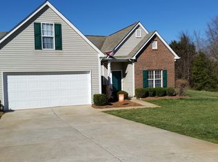 13122 Greencreek Dr, Charlotte, NC 28273