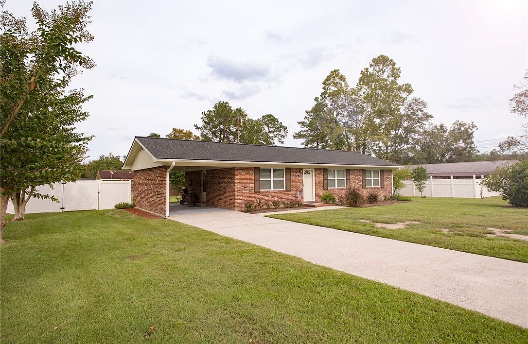 106 Beaver Dr, Blackshear, GA 31516 Zillow