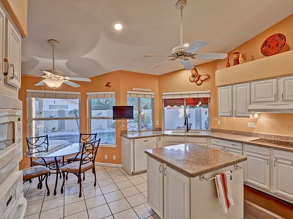3rd image of 8339 W Rosemonte Dr