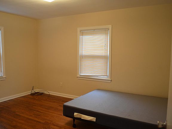 5th image of 4054 Taliluna Ave