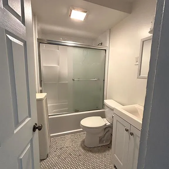 138 Mill Hill Ave #2 — Photo 7