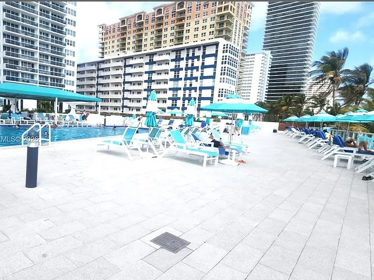 3140 S Ocean Dr #1003 — Photo 18
