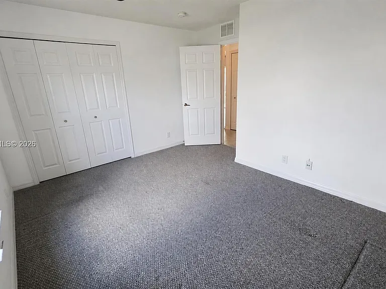 547 High Hawk Cir — Photo 17