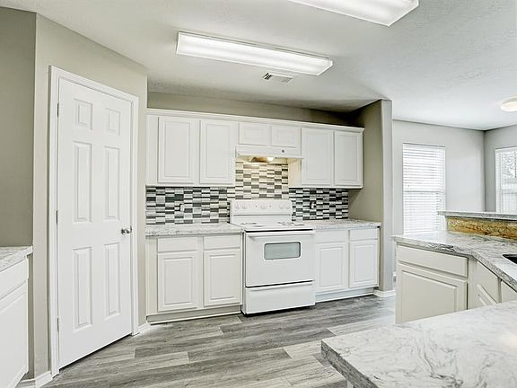 4th image of 2919 Landing Edge Ln