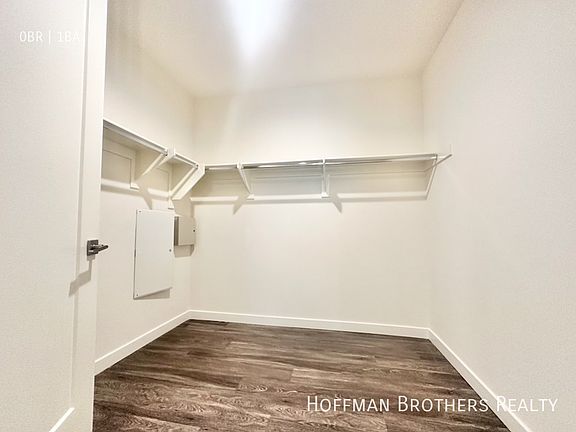 3rd image of 716 N Sweetzer Ave #204