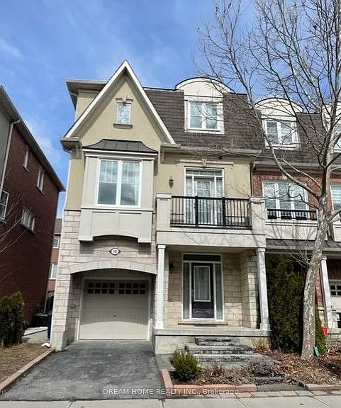 18 Yates Ave — Photo 1