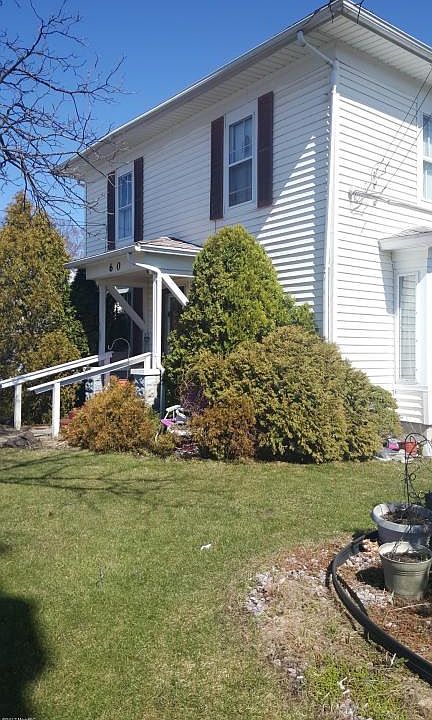 2nd image of 58 Grant St