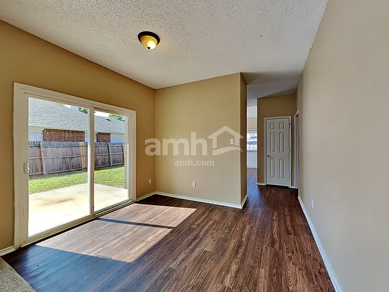 3709 Smartt St — Photo 7
