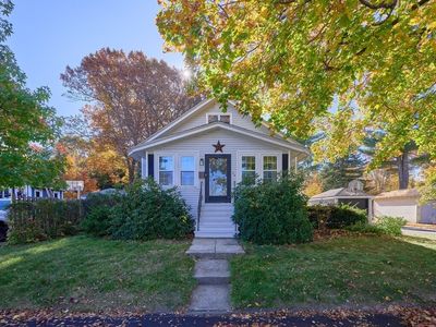 26 Ivernia Rd, Worcester, MA, 01606