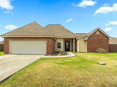 104 Maple St, Iowa, LA, 70647