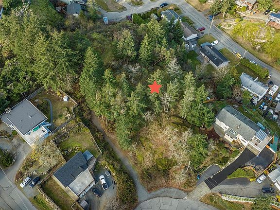 5th image of 3145 Marion Way