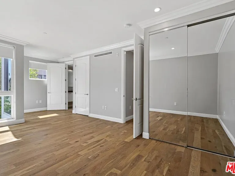 1283 Havenhurst Dr #101 — Photo 14