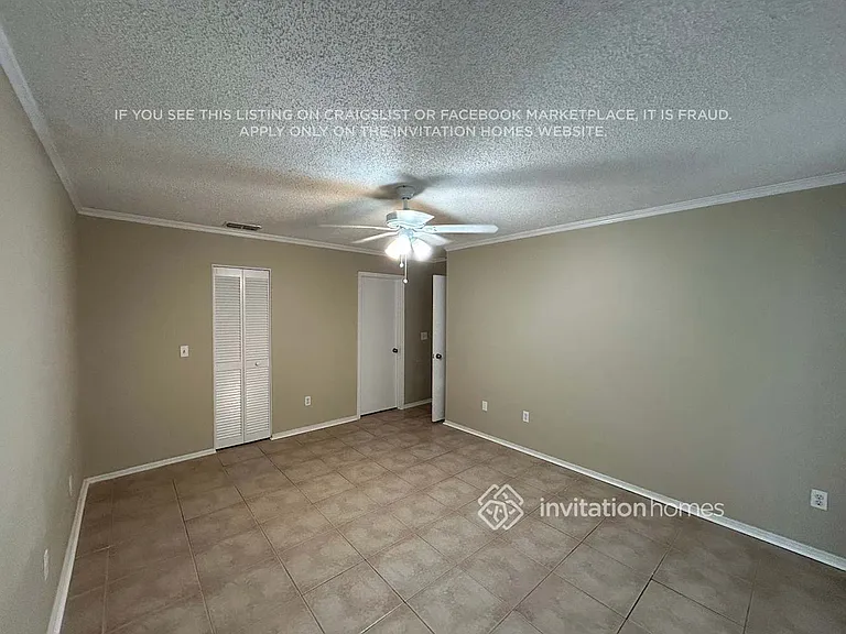 1501 Kestrel Way — Photo 2