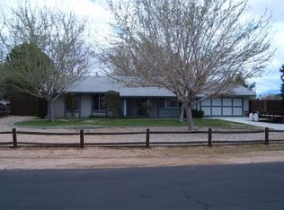 12727 Kewanna Rd, Apple Valley, CA 92308