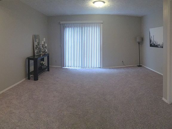 5th image of 4703 Southwood Dr