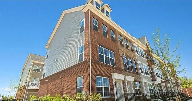 Building Photo - 7179 Brick Kiln Cir